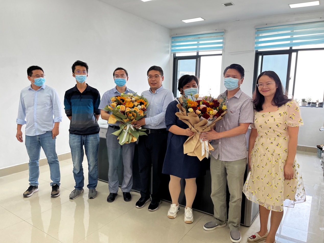 说明: C:\Users\Administrator\Desktop\2022.09.09 教师节慰问\IMG_0890.JPG
